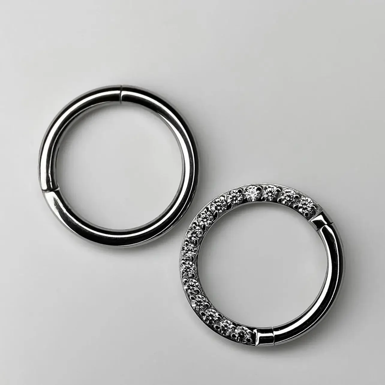G23 티타늄 코 링 14G 16G 18G 20G 힌지 - Zoor Body Jewelry 리뷰 및 가격
