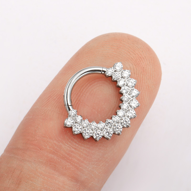ASTM F136 티타늄 클리커 셉텀 코 피어싱 CZ  - Zoor Body Jewelry 리뷰 및 가격